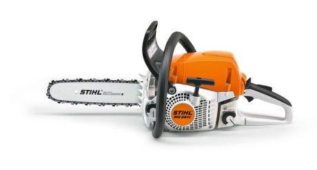 Przejdź do produktu STIHL MS 231 C-BE Pilarka spalinowa o mocy 2 kW/2.70 KM - system antywibracyjny
