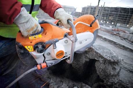 Przejdź do produktu STIHL TS 420 Przecinarka spalinowa, do ściernic o śr. 350mm
